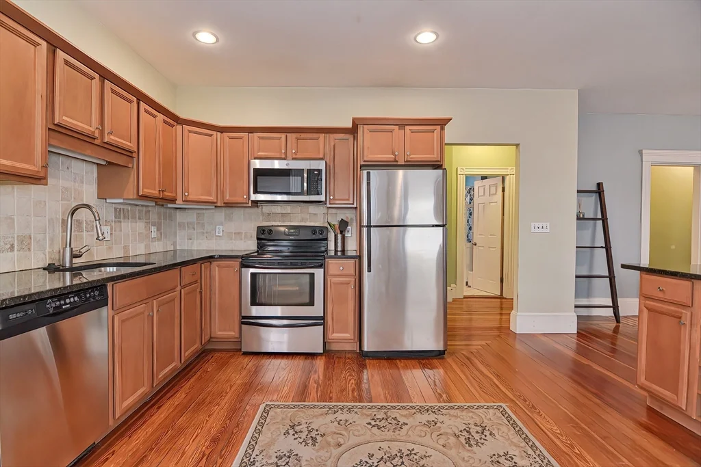 762 Columbia Rd, Dorchester