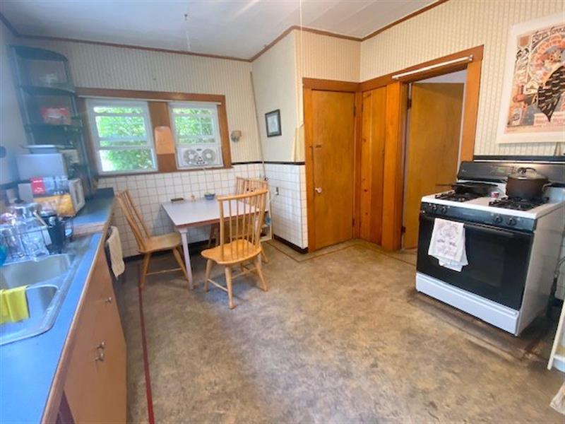 44 Paulina St, Teele Square