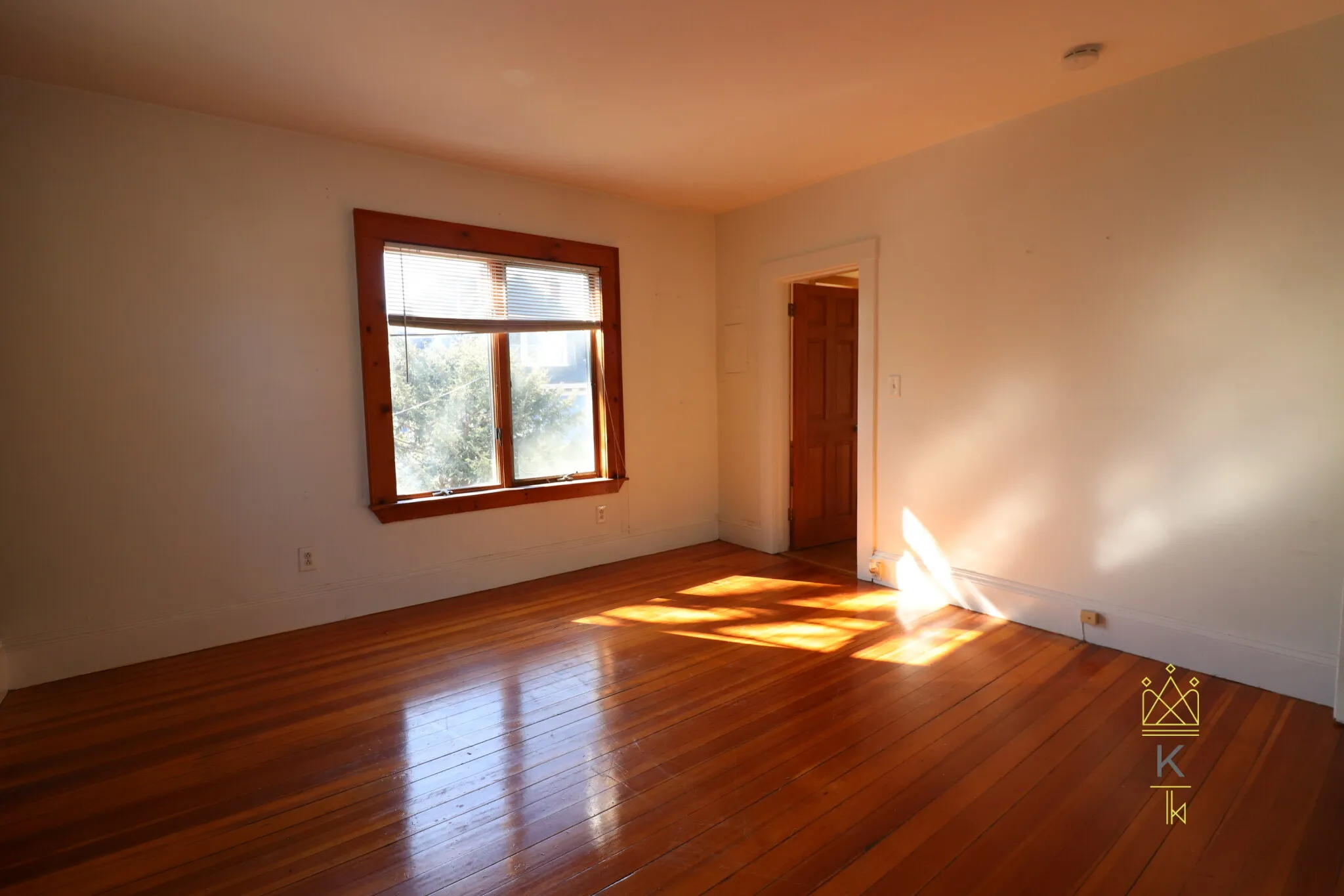 21 Osborne Rd, North Brookline