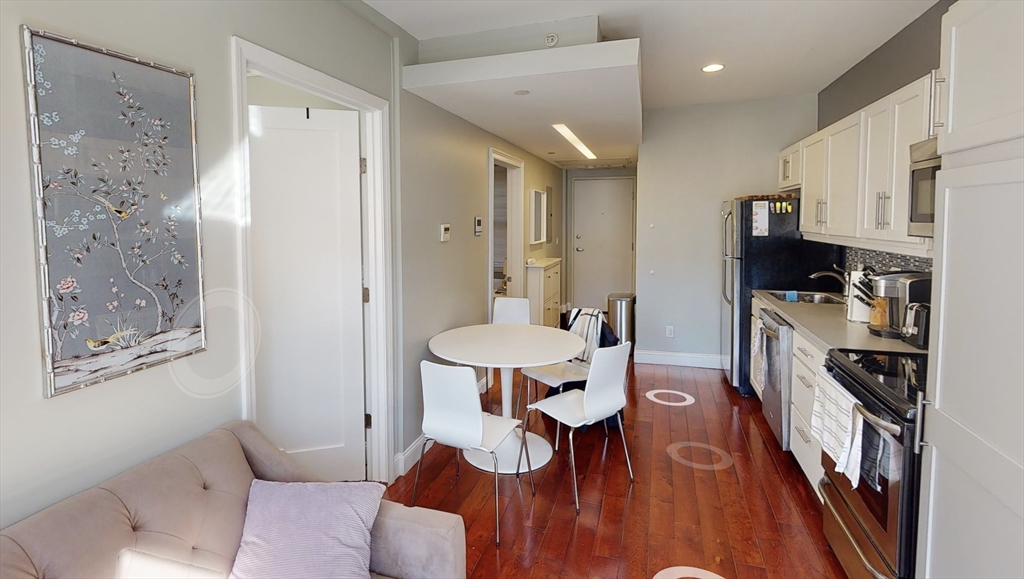 9 Anderson, Beacon Hill