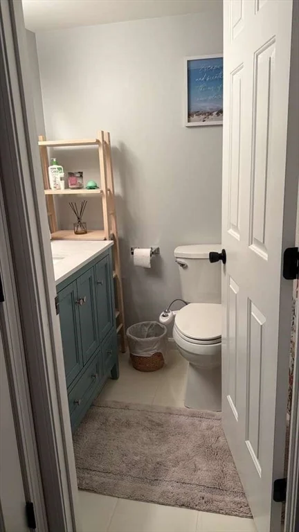 212 Carriage Ln, Taunton