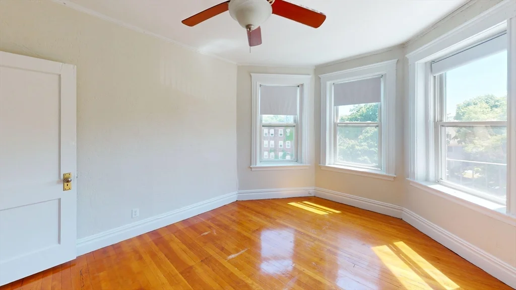 57 Strathmore, Brighton