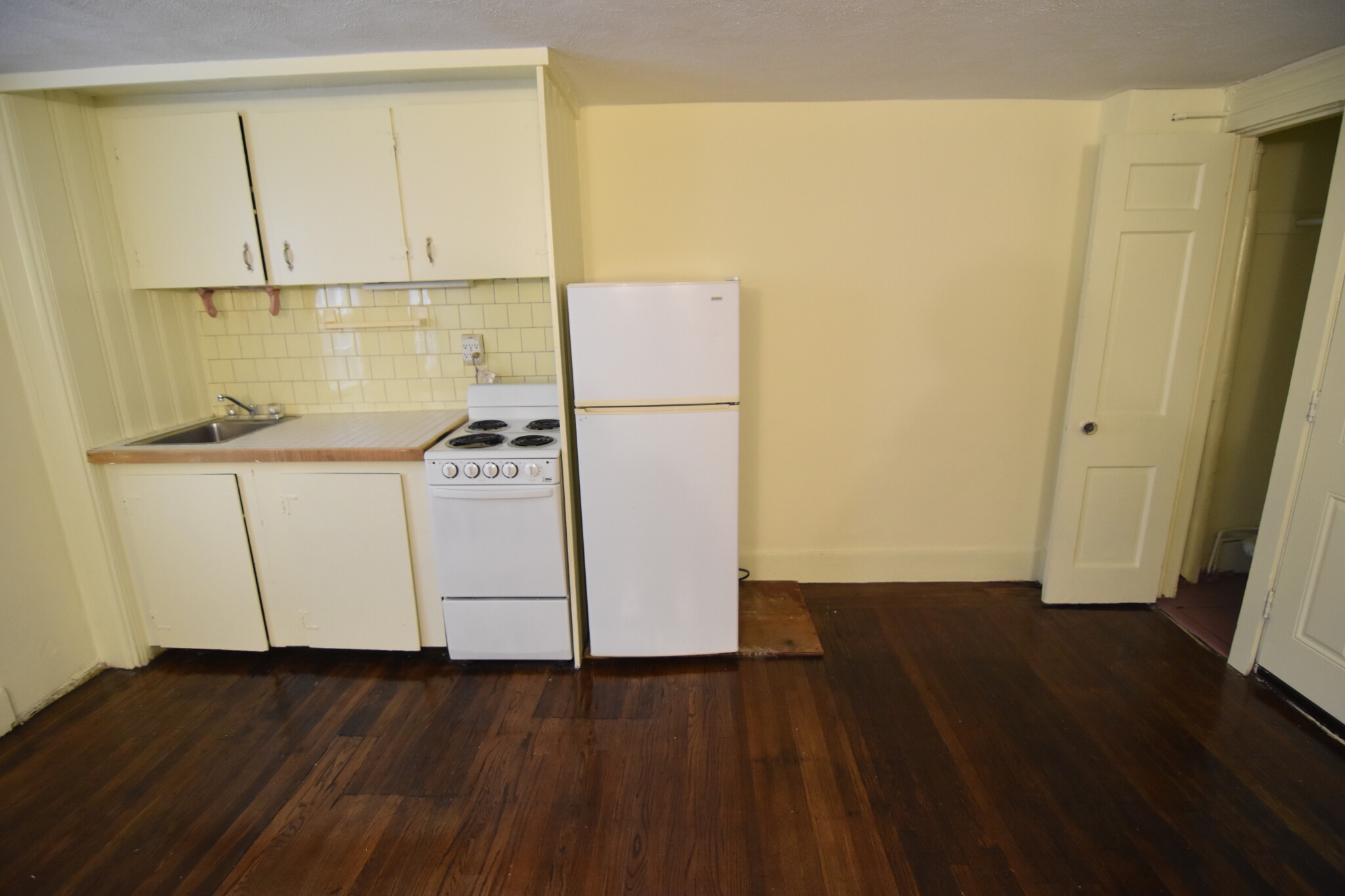 90 Myrtle St, Beacon Hill