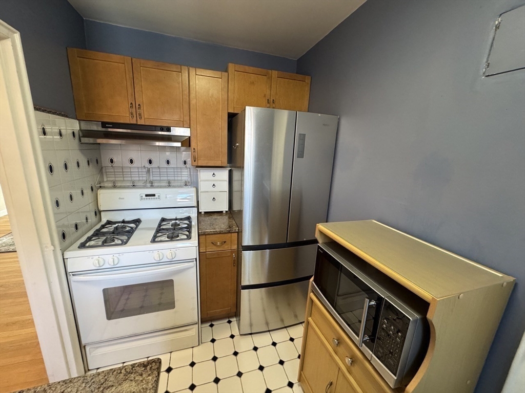 79 Sutherland Rd, Brighton