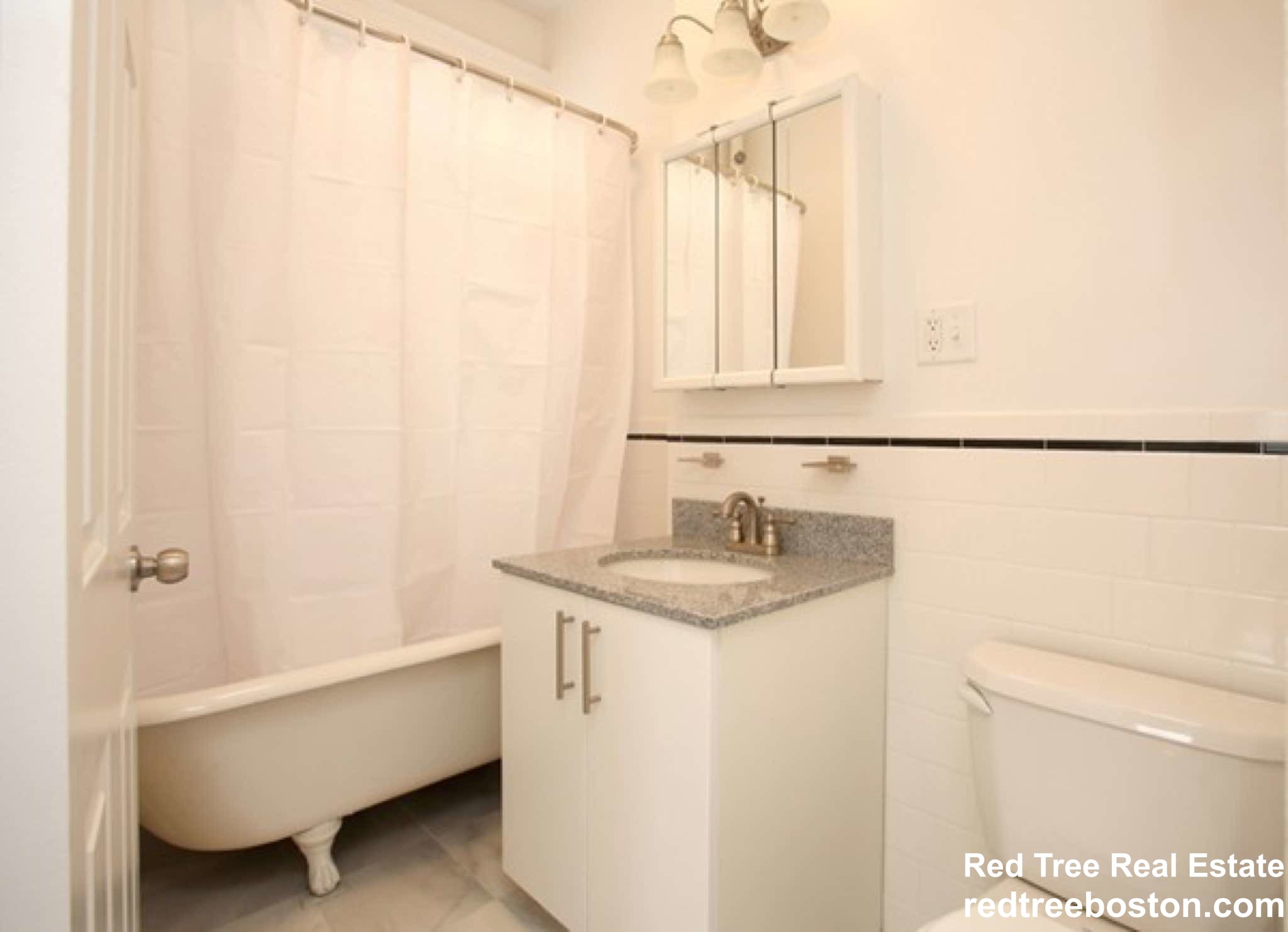 19 Peterborough St, Fenway