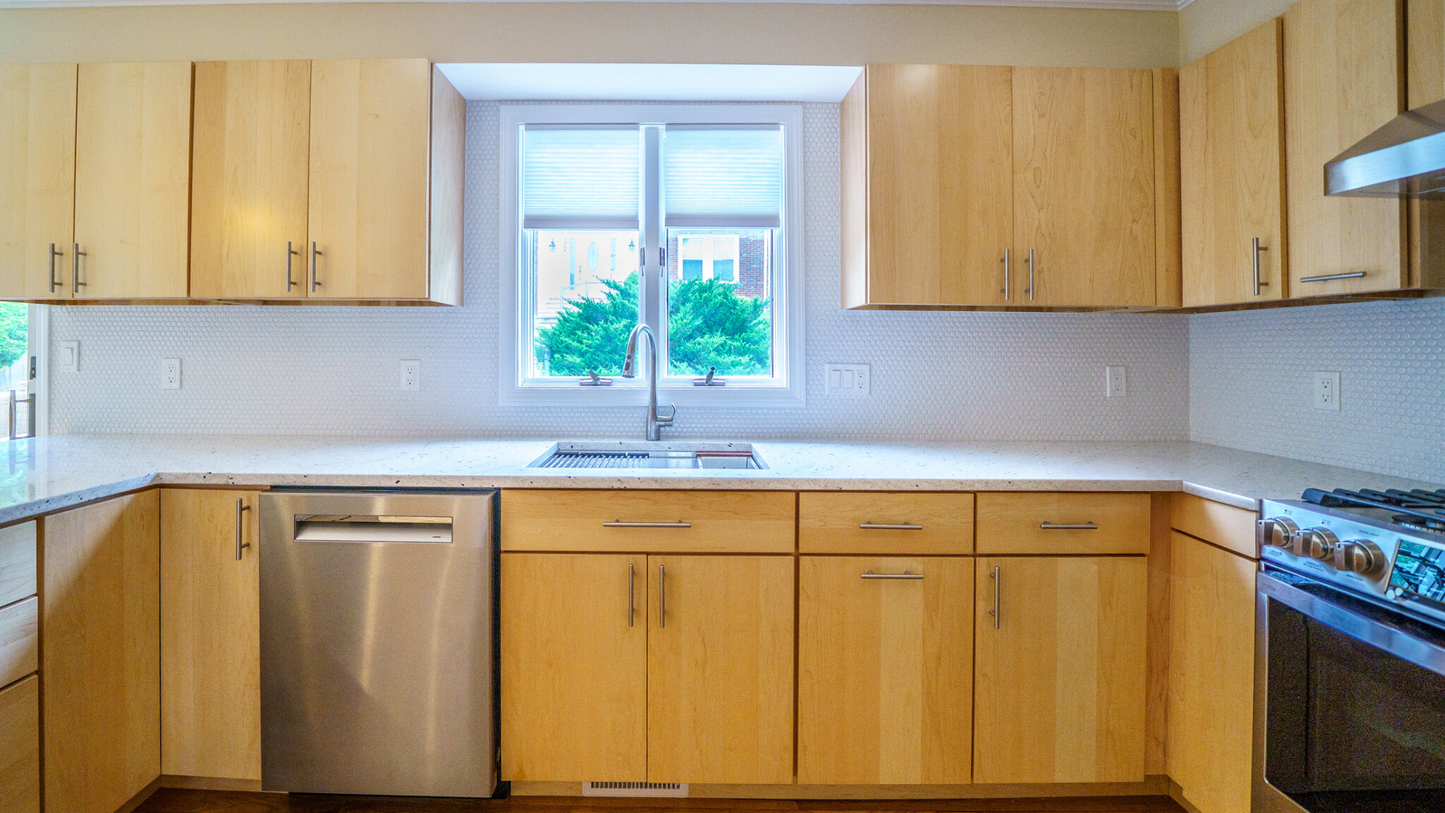 298 Adams St, Nonantum