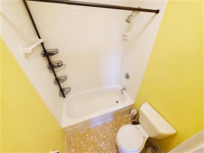 474 Broadway, Magoun Square