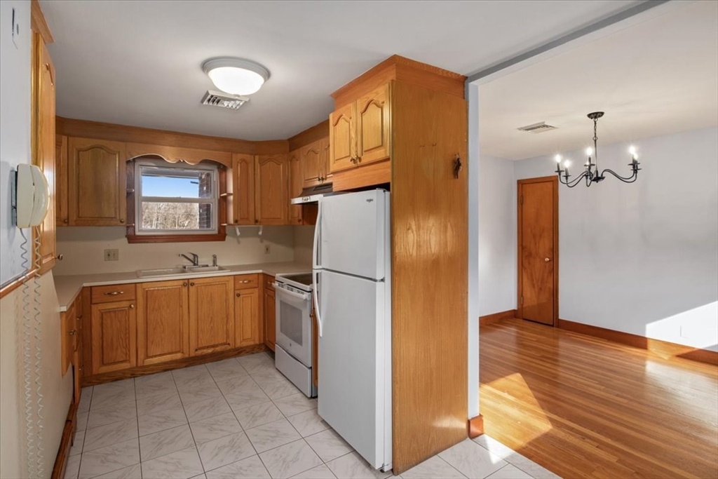 41 Allen Rd, Norwood