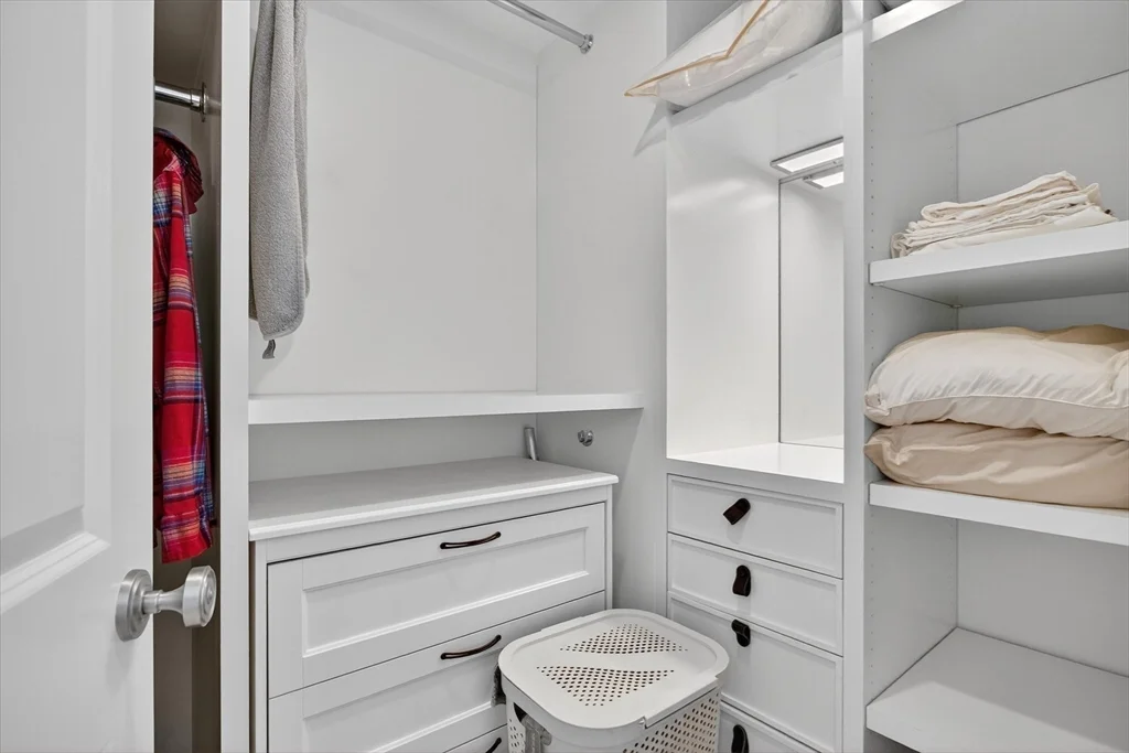 10 Bowdoin St, Beacon Hill