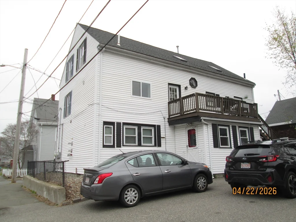 12 Parsons St, Peabody