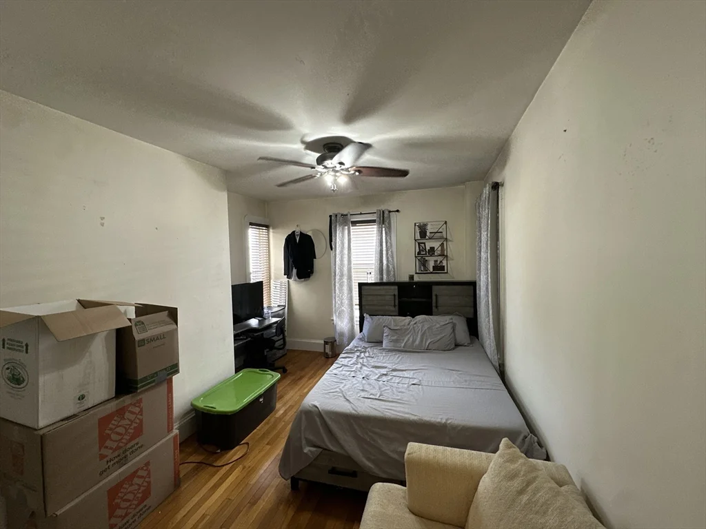 158 Neponset Ave, Dorchester