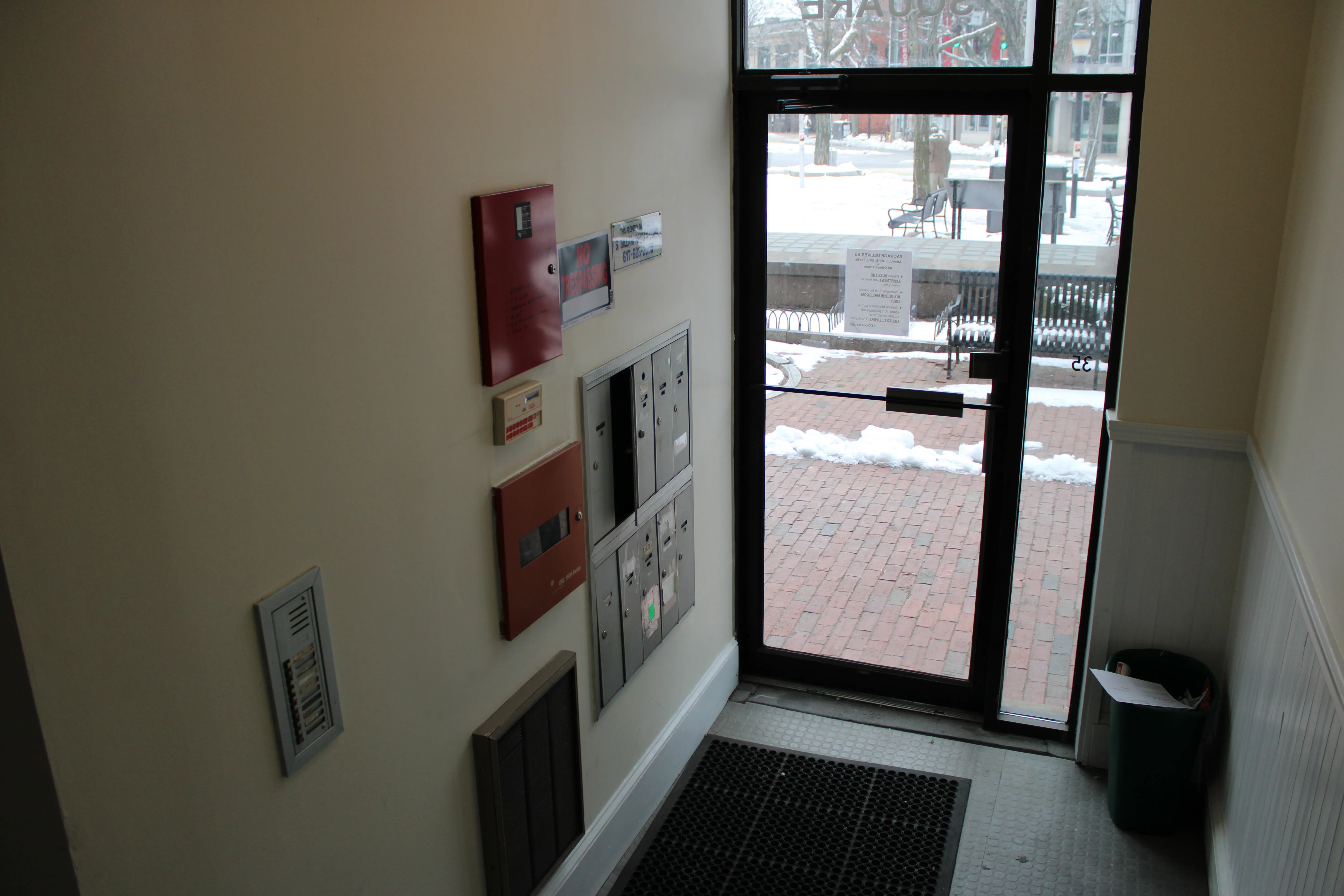 35 Davis Sq, Davis Square