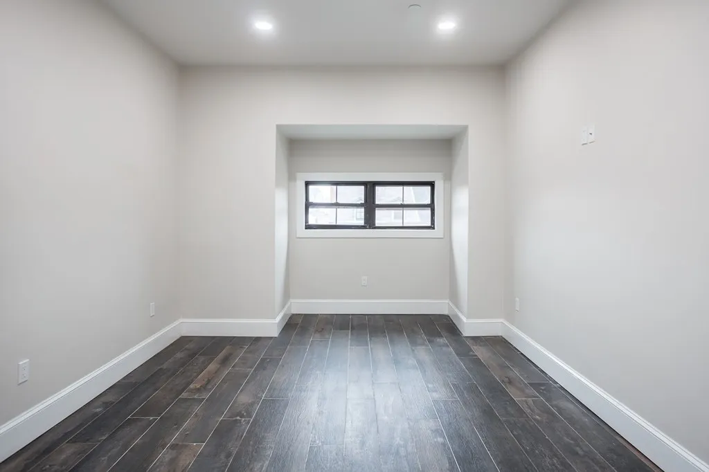 603 Massachusetts Ave, Roxbury