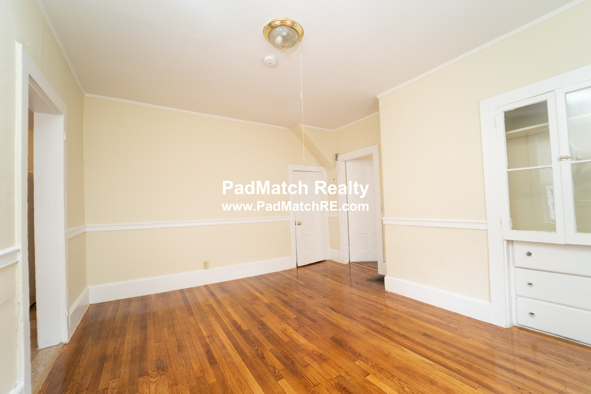 22 Greylock Rd, Allston