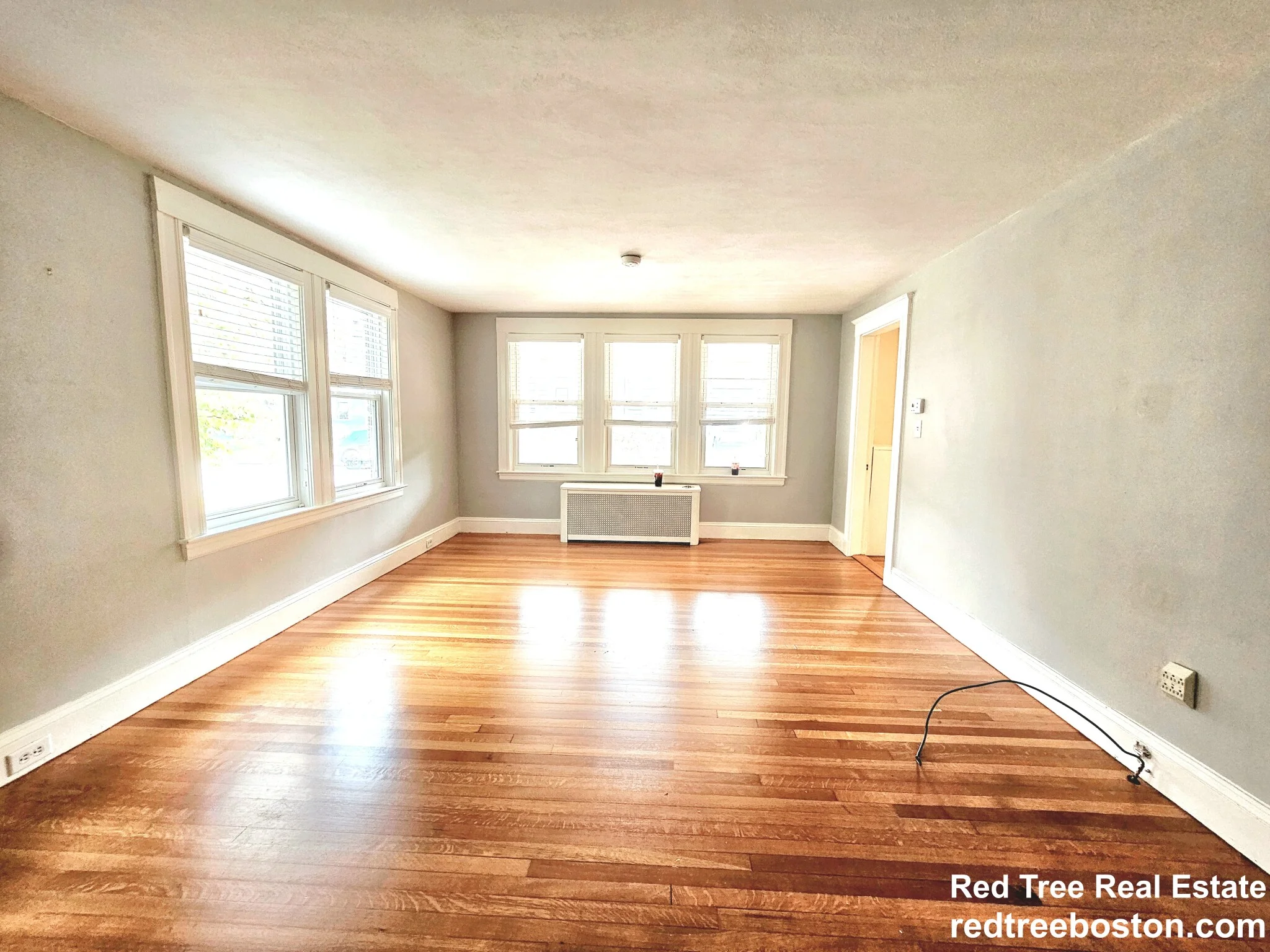 9 Keefe Ave, Newton Upper Falls