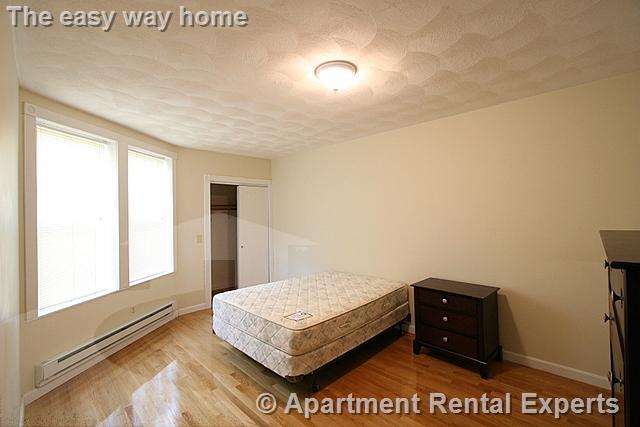 1 bed, 1 bath apartment for rent at 1131 Broadway Unit 4, Teele Square — photo 6 of 11