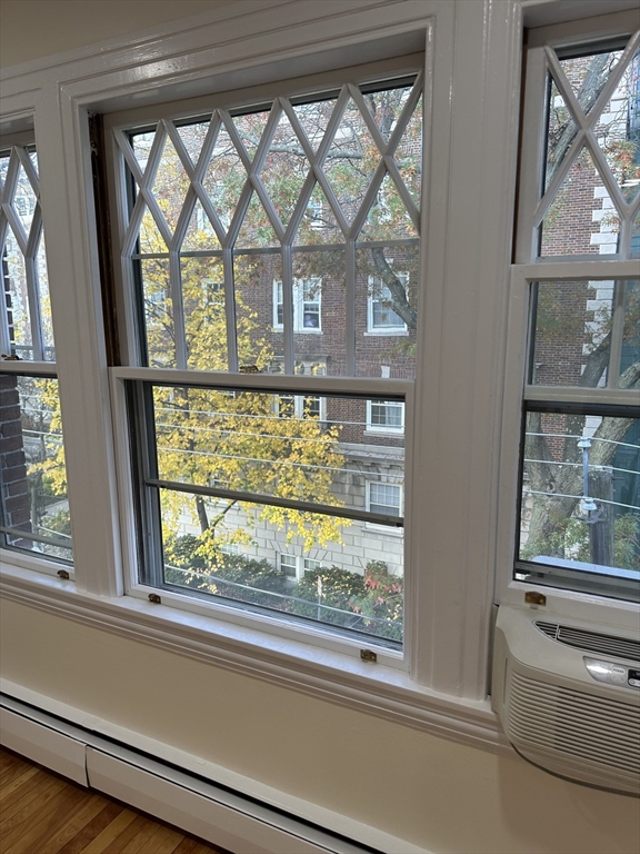 2 Arlington St, Neighborhood Nine