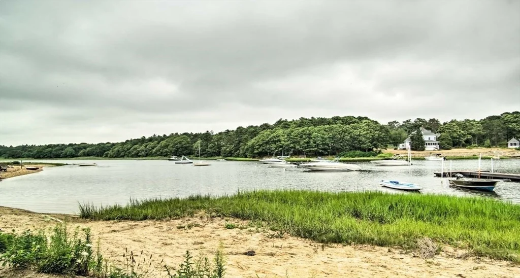 4 Atlantic Ave, Wareham
