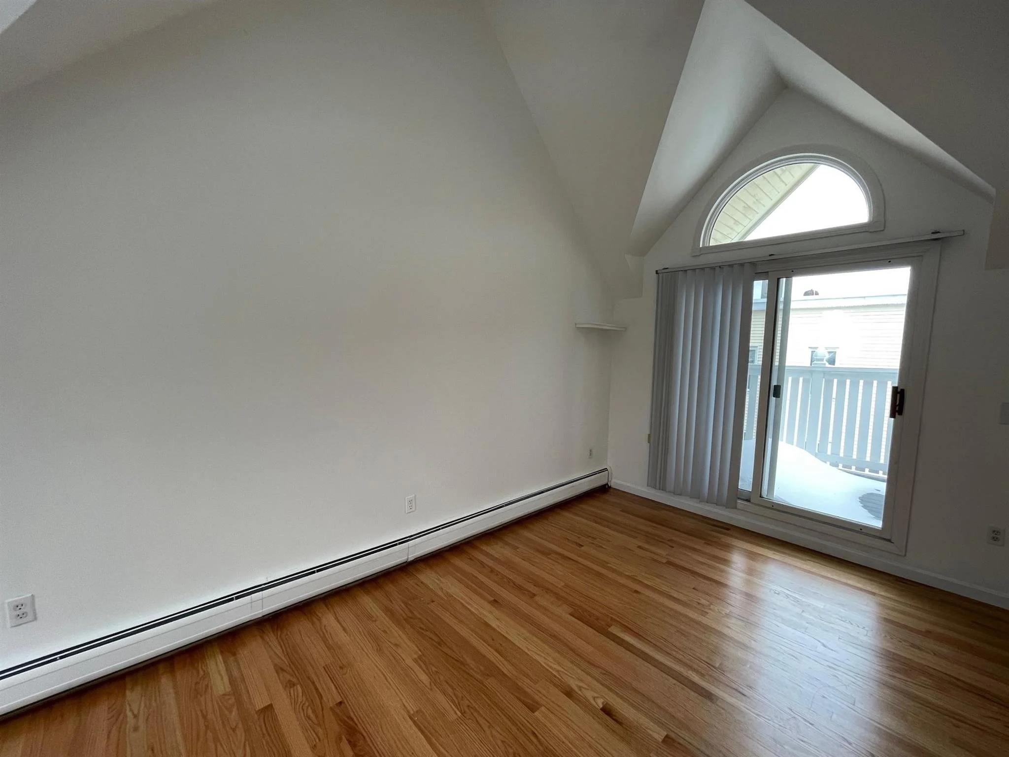 26 Thorndike St, Davis Square