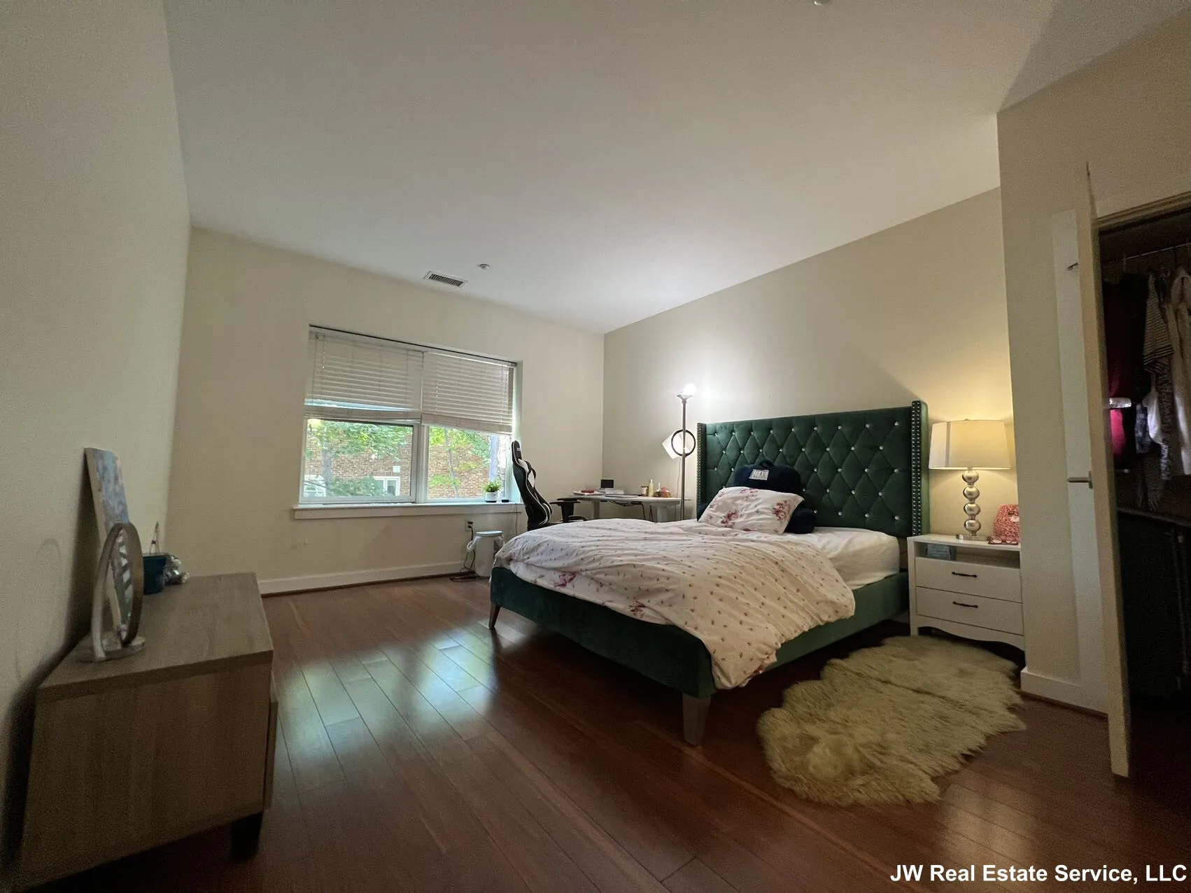 99 Chestnut Hill Ave, Brighton