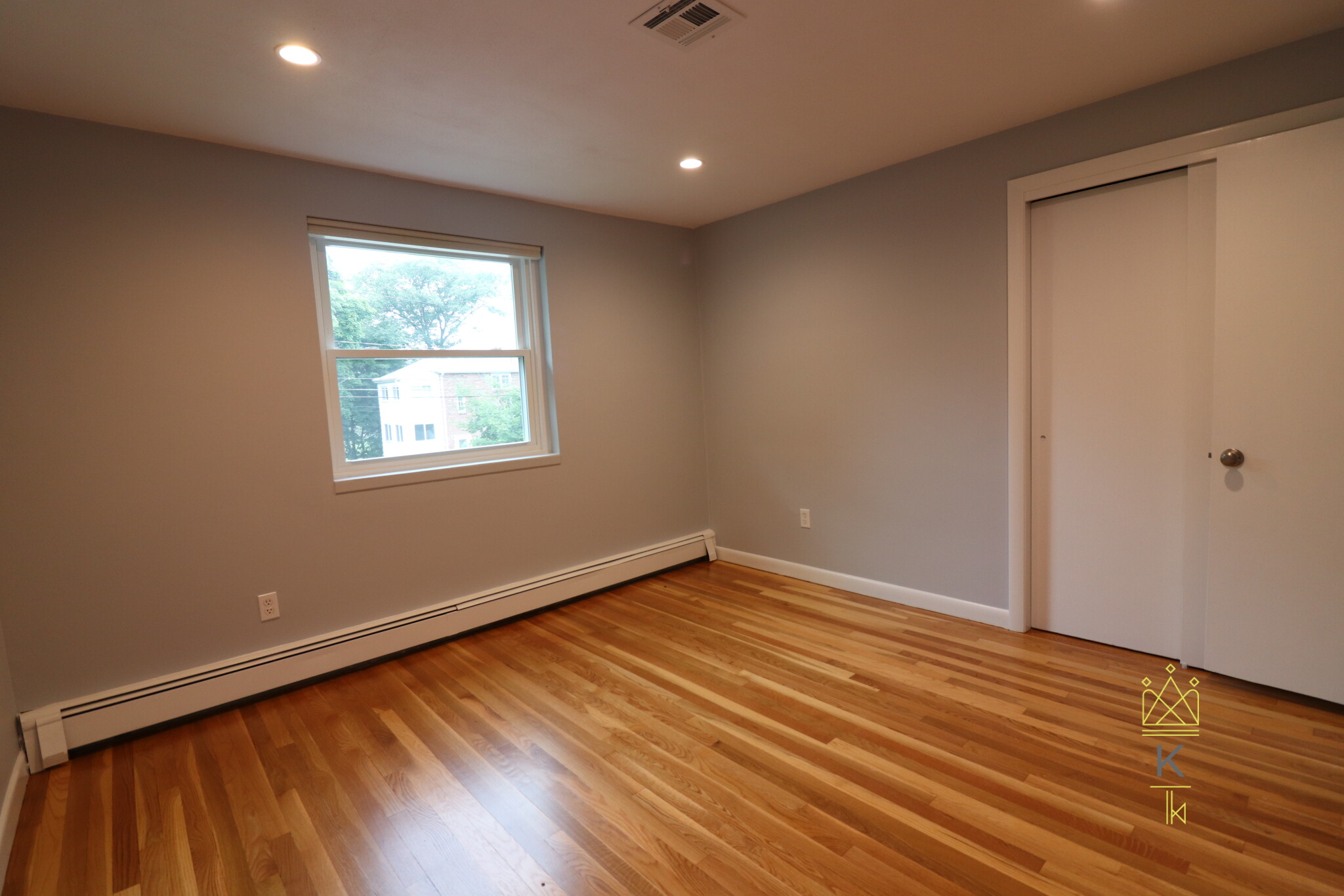 72 Louise Rd, Chestnut Hill