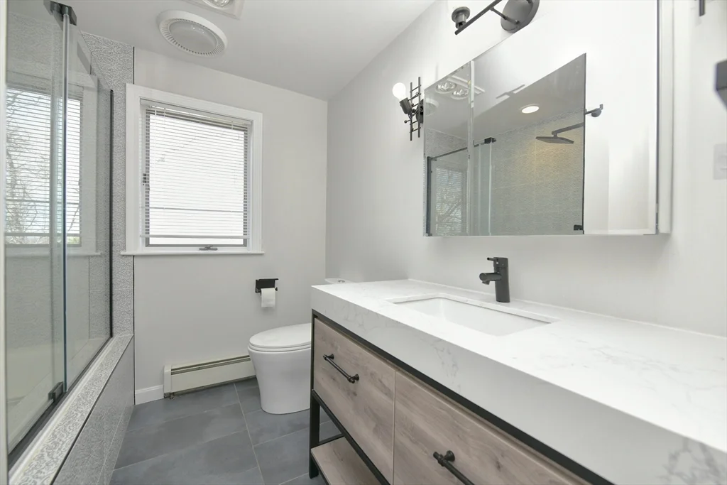 31 Ellisville Rd, Ellisville