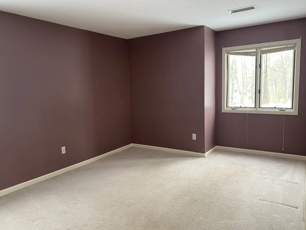 330 Sunderland Rd, Worcester