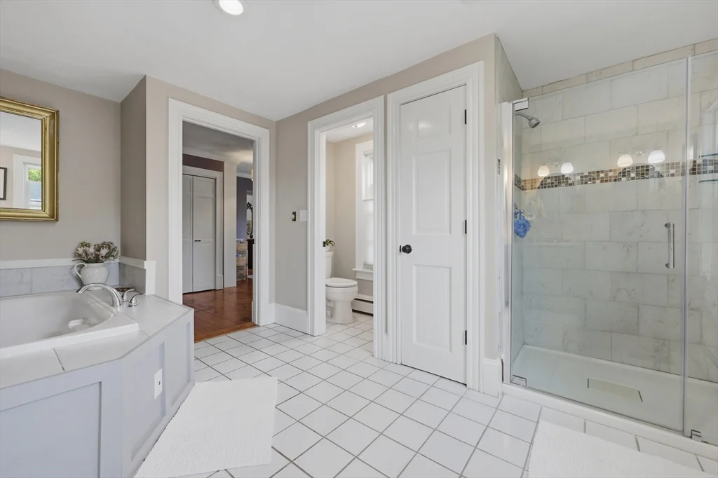 37 Marlboro St, Newburyport