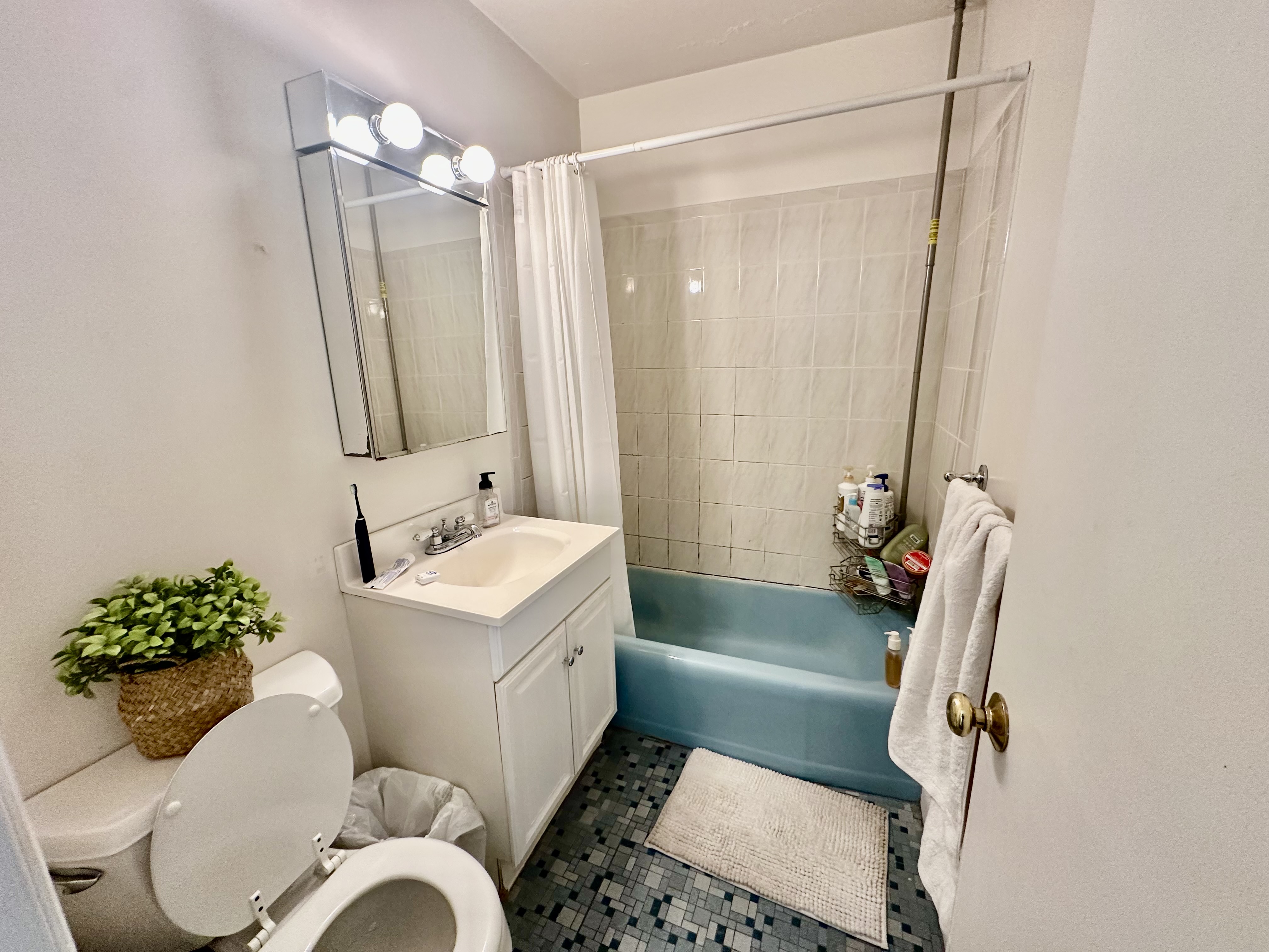 199 Winthrop Rd, Aspinwall Hill