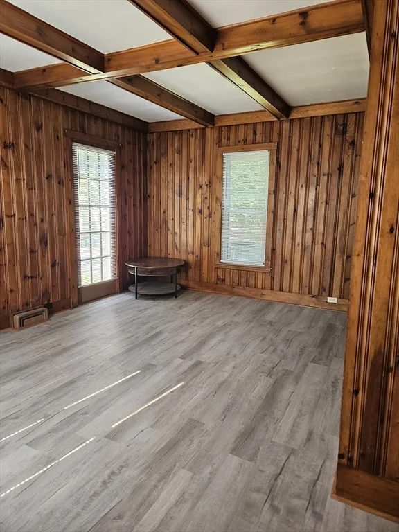 44 Chestnut St, Marlborough