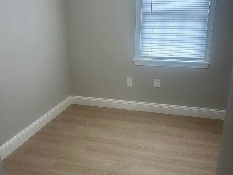 82 Johnson St, Taunton