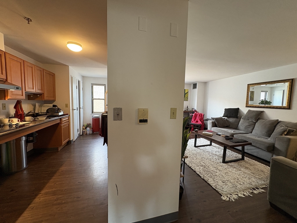 888 Washington St, Chinatown