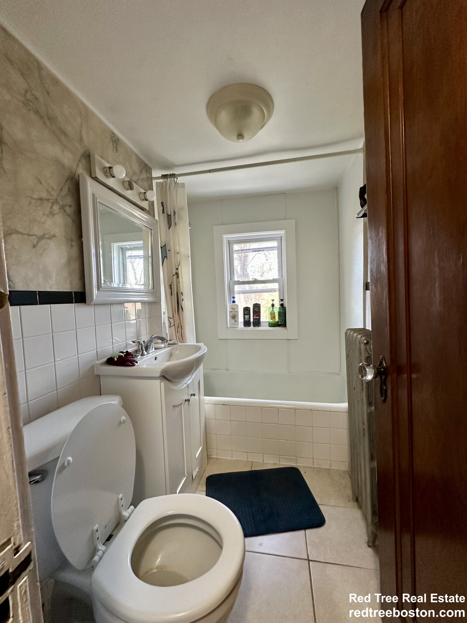 64 Undine Rd, Brighton