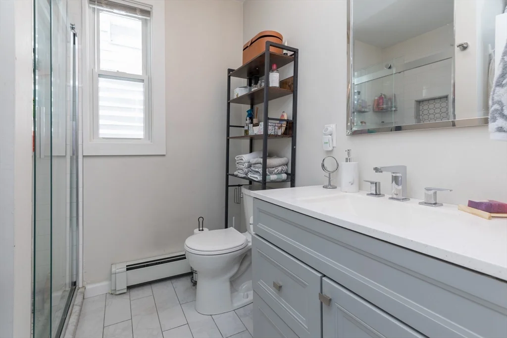 420 E 6th, South Boston