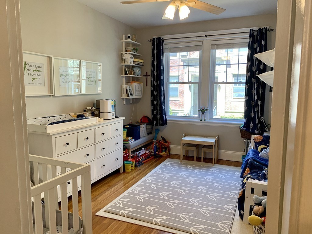 453 Washington St, Brookline