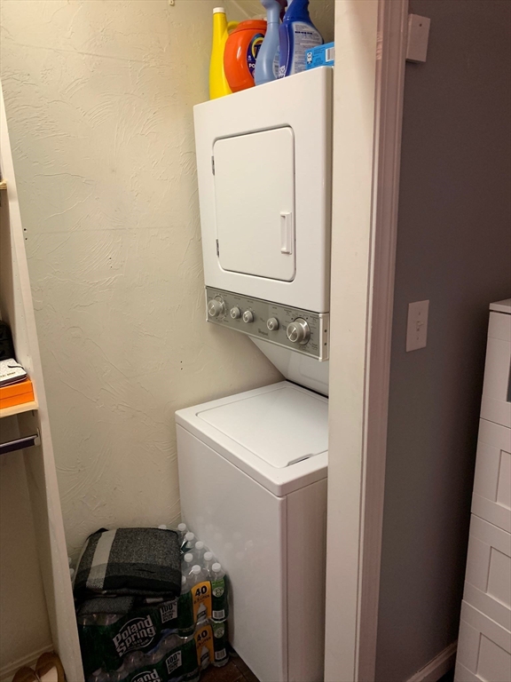 2 Saint Germain, Quincy