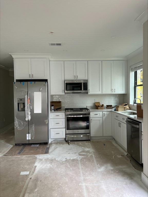 4 bed, 2 bath apartment for rent at 282 Lamartine St Unit 1, Jamaica Plain — photo 1 of 7