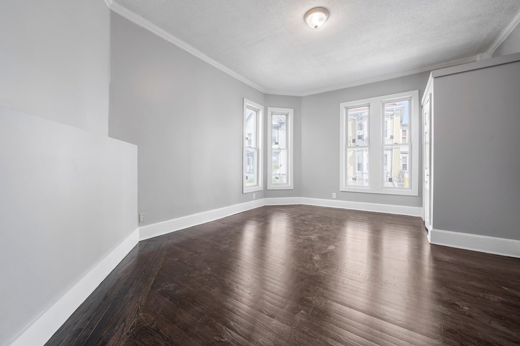2 bed, 1 bath apartment for rent at 23 Cottage St Unit 1, Dorchester — photo 3 of 11