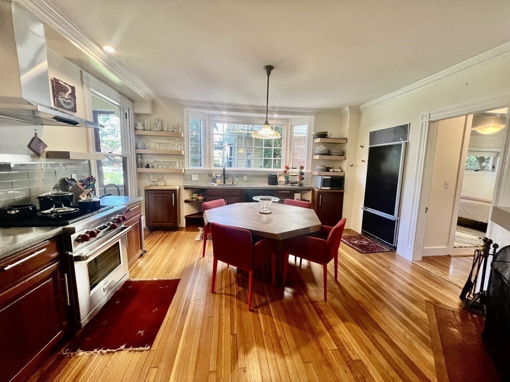 2 bed, 2 bath apartment for rent at 5 Greenough Park Unit 1, Jamaica Plain — photo 3 of 13