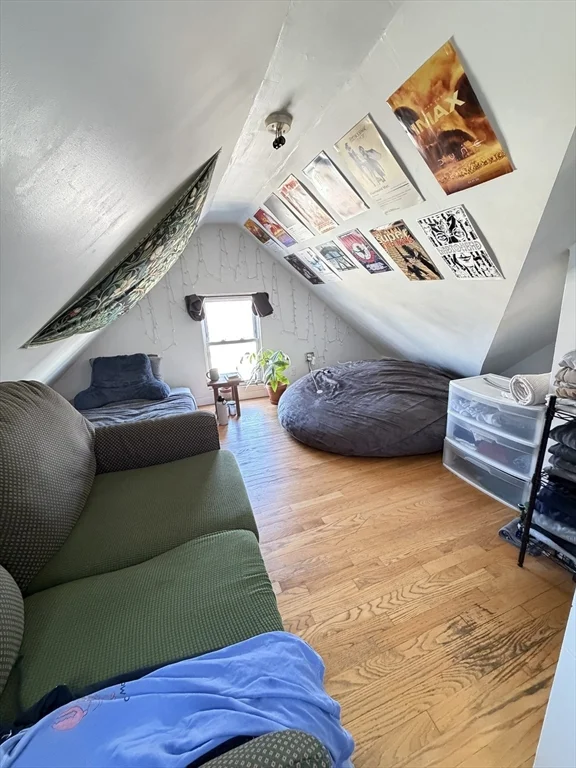 1 Sachem St ,, Mission Hill