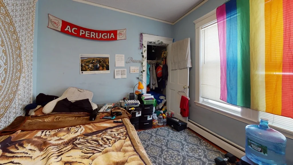 12 Estrella, Jamaica Plain