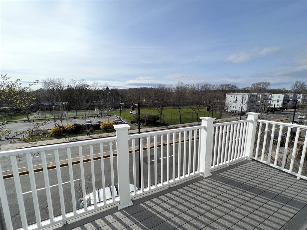 344-346 Hyde Park Ave, Roslindale