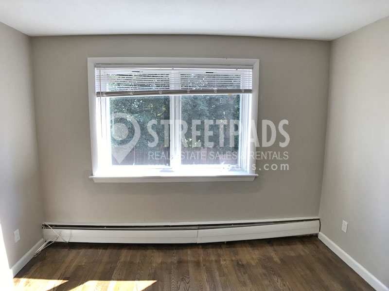 50 Evergreen St, Jamaica Plain