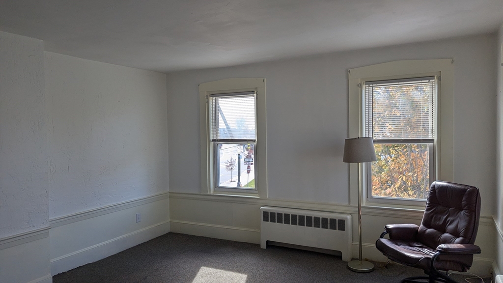 92 North Franklin St, Holbrook