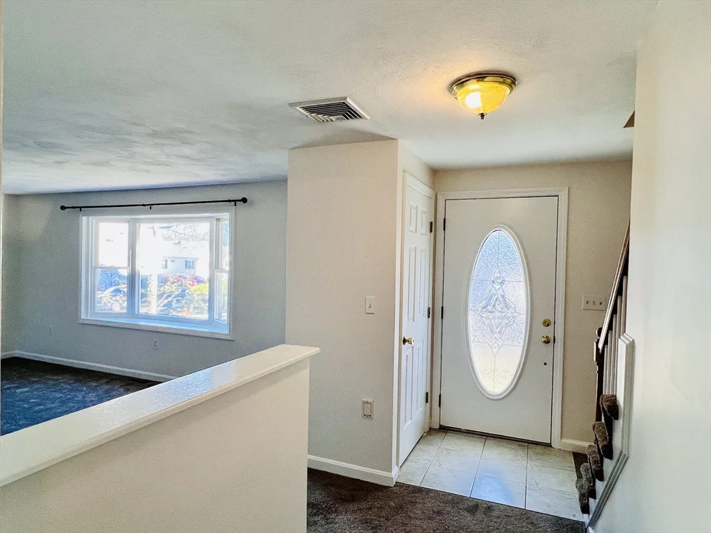 118 Wyoming Ave, Oak Grove