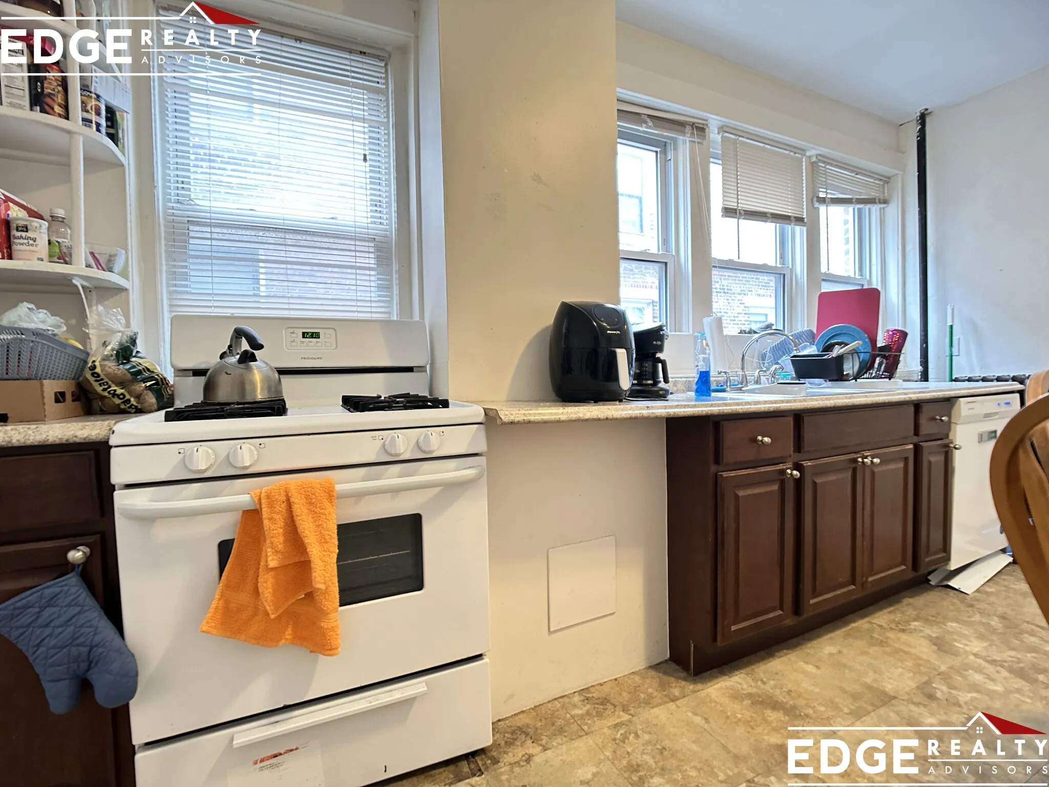 1711 Commonwealth Ave, Brighton