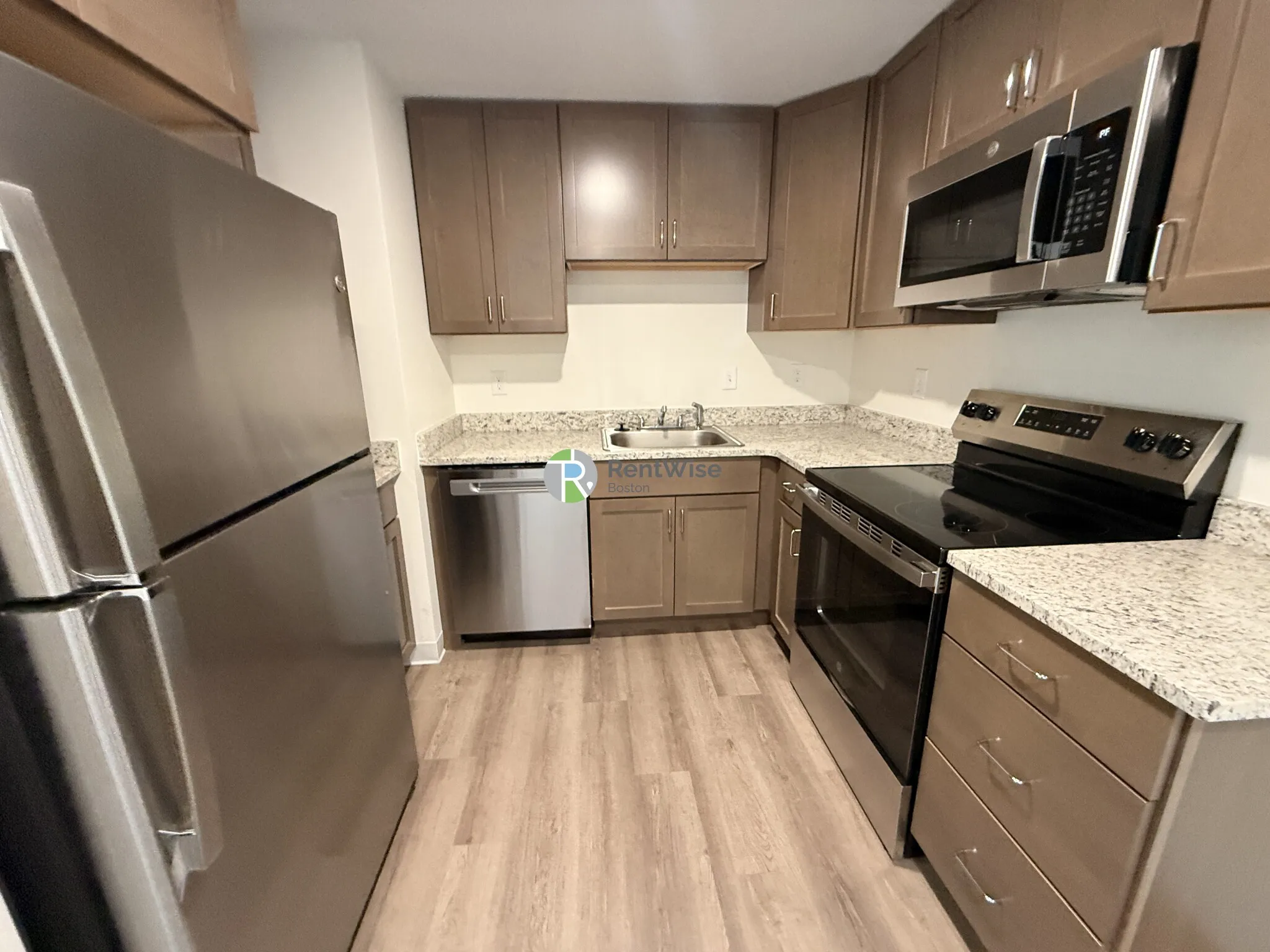 1741 Washington St, Braintree