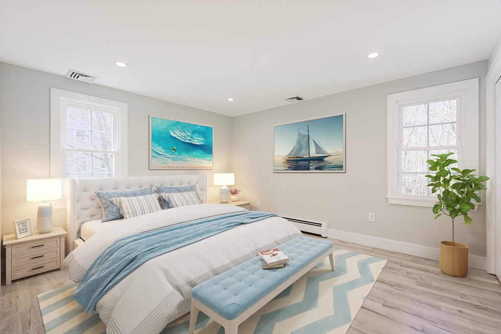 17 Hillside Dr, Beechwood