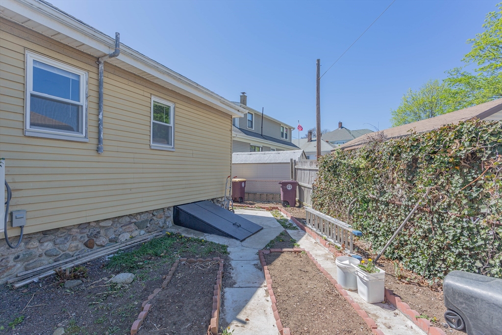 50 Evans St, Weymouth