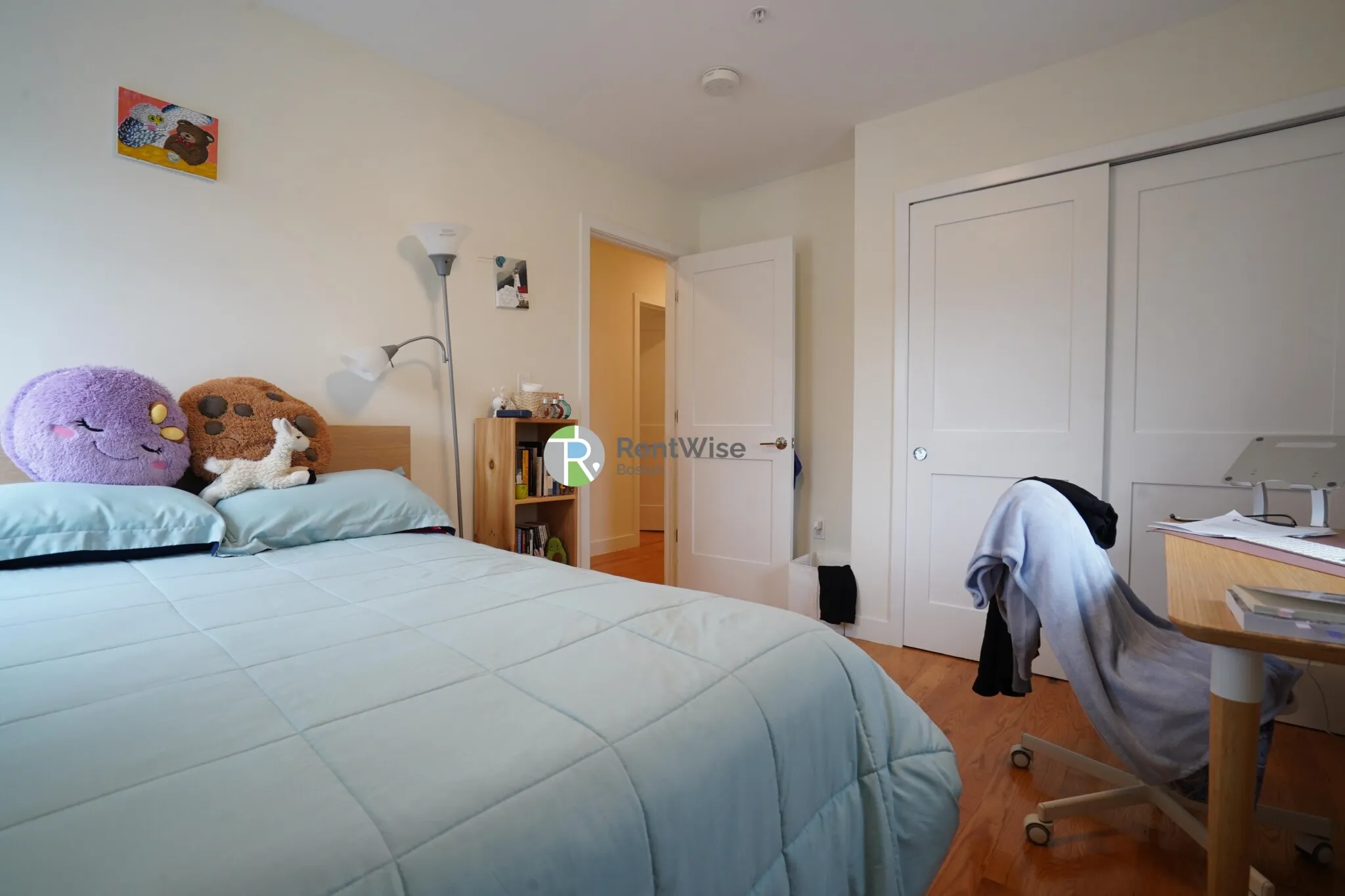 15 Kelley Ct, Allston